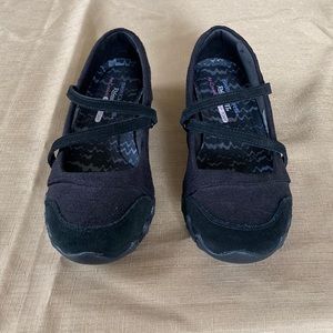 SKECHERS black flats